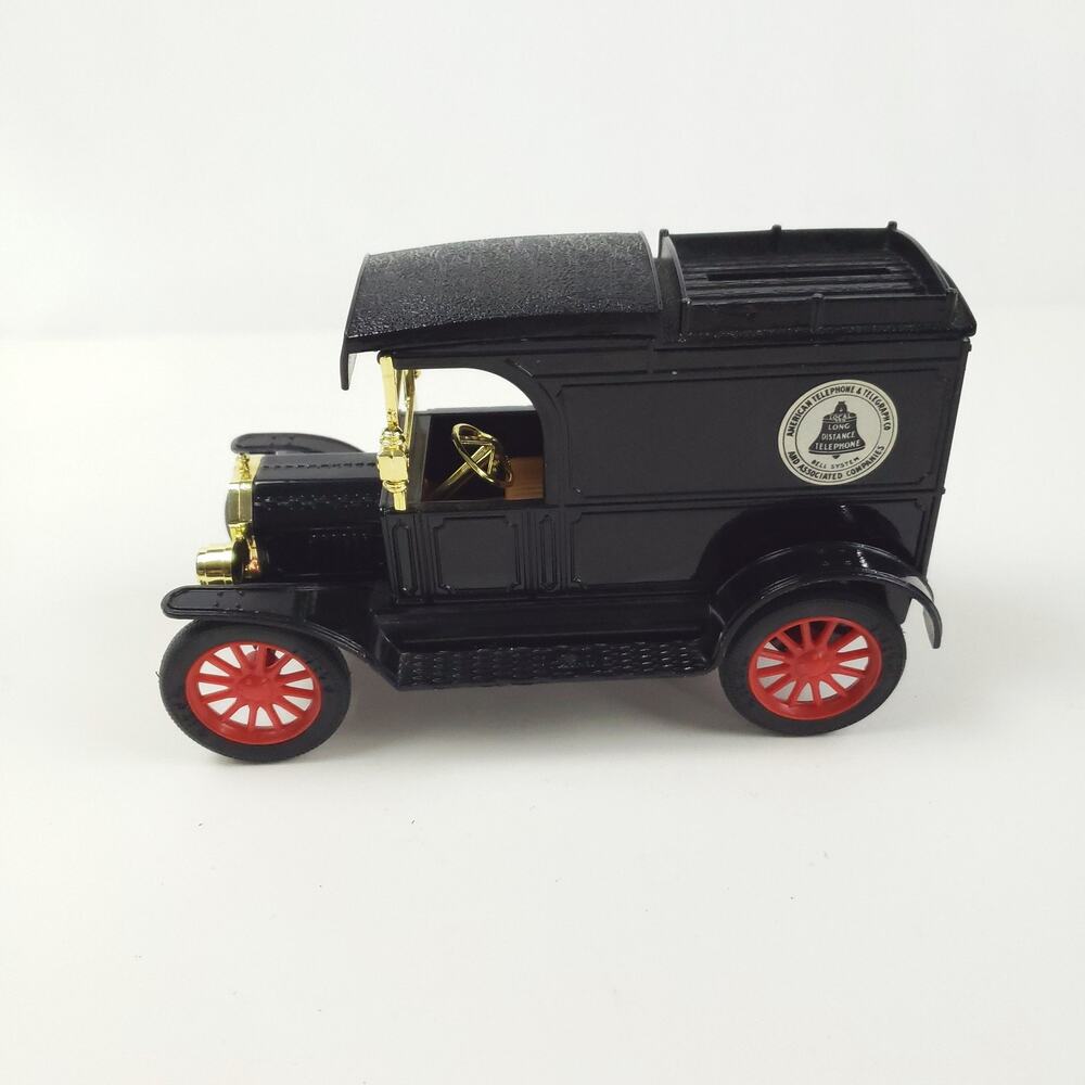 Vintage Ertl Ford 1913 Model T Van Bank Long Distance AT&T Bell Replica